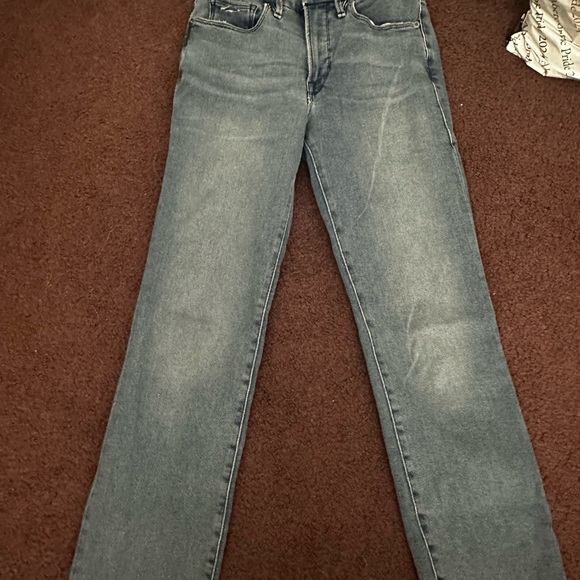 Good American Ankle Length Skinny Jeans - Picture 4 of 7